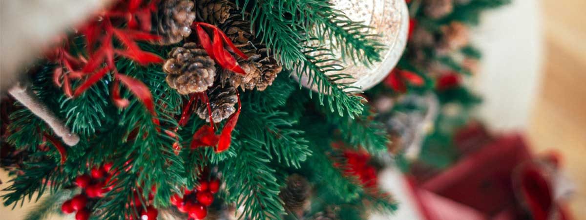Decora tu árbol de Navidad para las fechas más especiales