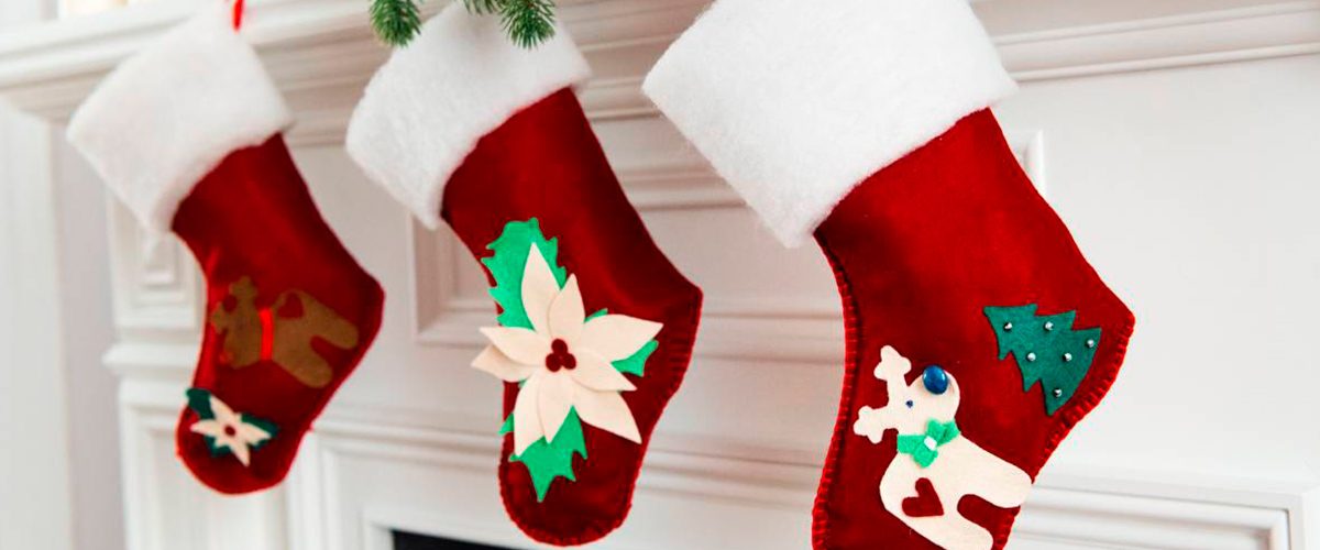 Calcetines navideños, ¿por qué los colgamos en la chimenea?