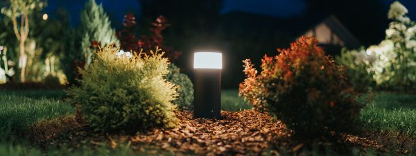 Iluminación de jardín: luces solares y otros sistemas ecológicos
